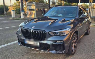 Mașină de lux, furată din Belgia, prinsă la Vama Albița