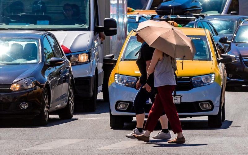 Căldură extremă în România, cod roșu în vest: 41°C