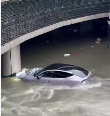 Beijing, potop iminent: O treime din ploaia anuală în 24h