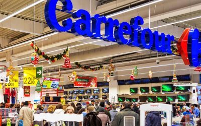 Carrefour interzice mașinile electrice în parcările din Belgia