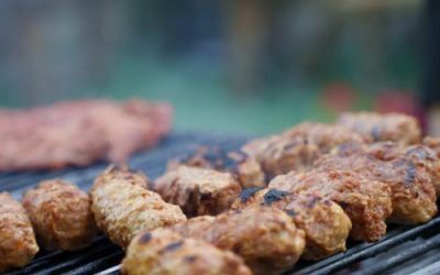 Carne românească sub lupă UE: Aditivi dubioși și vitamina B1 lipsă