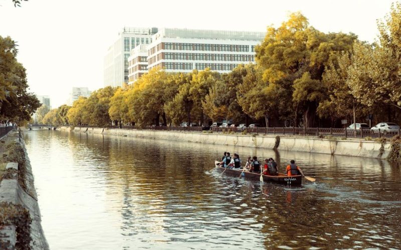 Weekend pe Dâmbovița: Filme și Ziua Marinei