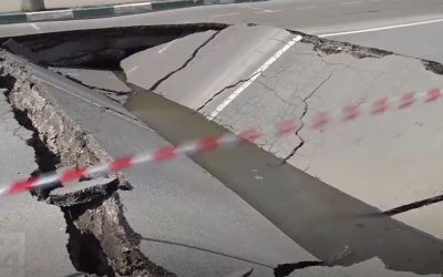 Șosea prăbușită în București, intervenție Apa Nova