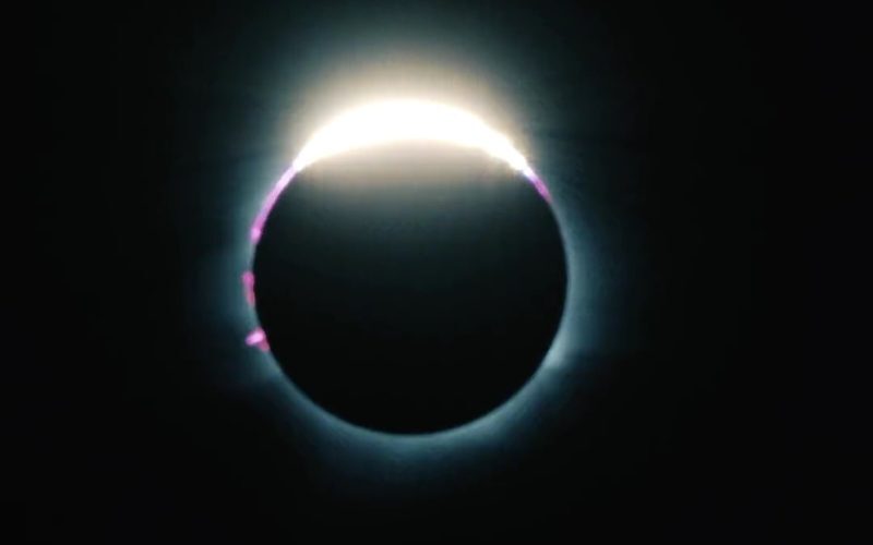 Carei, spectacol cosmic: România, în epicentrul eclipsei de Soare