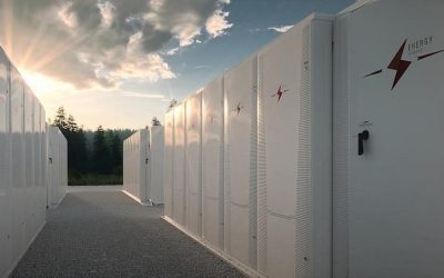 România: Stocarea bateriilor ajunge la 2000 MWh, dublare până la final de an