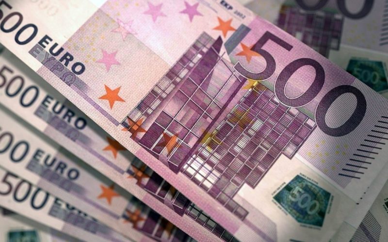 Spitalul Suceava angajează avocați cu 100 euro/oră, conflicte interne