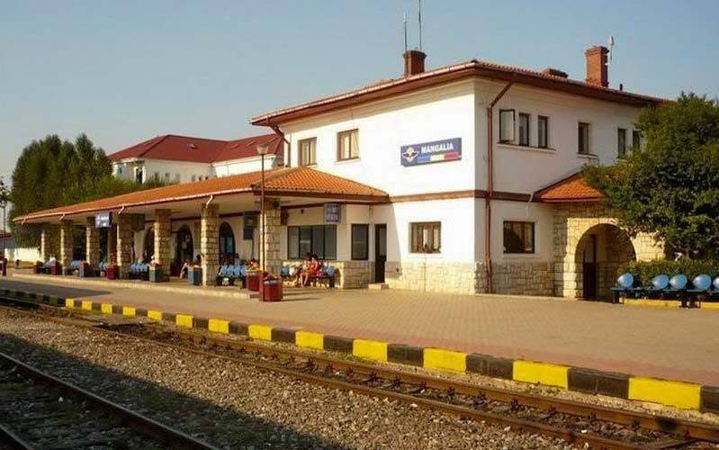 Tânără, 19 ani, lovită de tren la Mangalia. Căștile au fost fatale