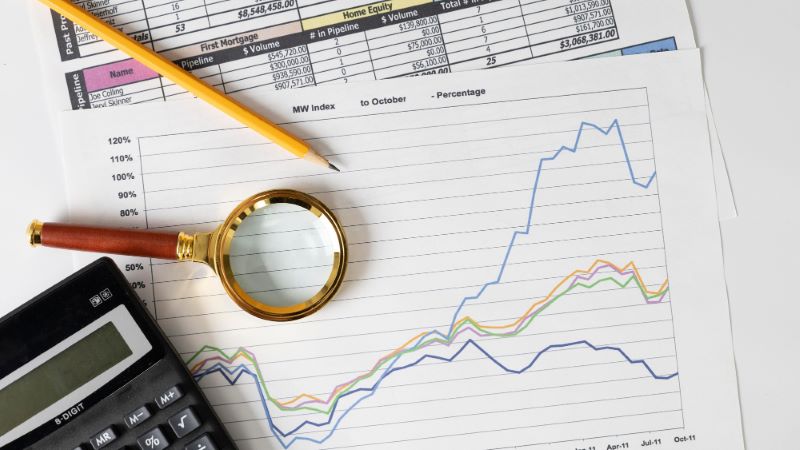 Polonia depășește România: Economia vecinilor, de 2,4 ori mai mare