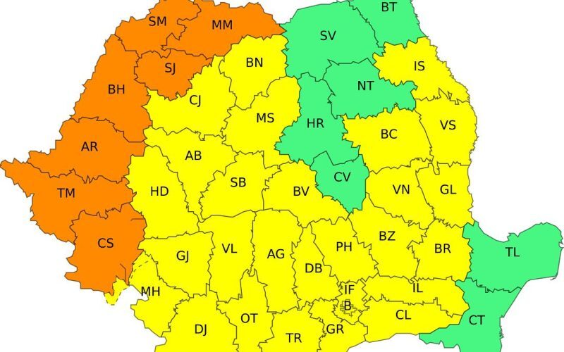 România sub coduri de caniculă: Valuri de căldură Vă rugăm să observați că titlul a fost rescris conform regulilor, în limita a 55-70 de caractere, captivant și direct