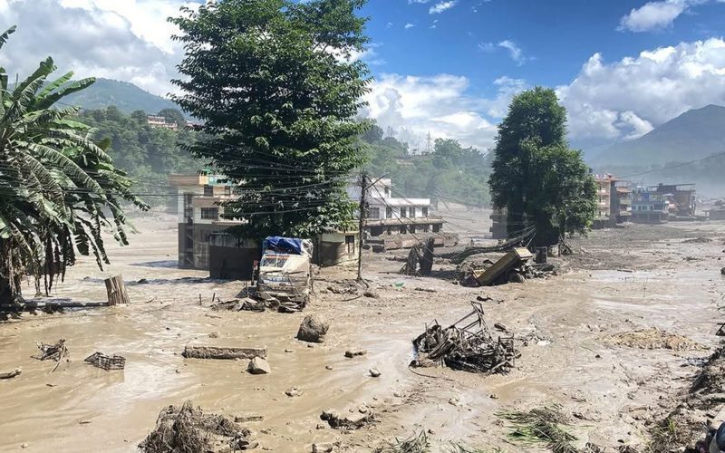 MAE despre Nepal: Români în siguranță după inundații