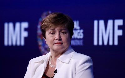 IA ține economia vie. FMI: Datoriile și petrolul o atacă