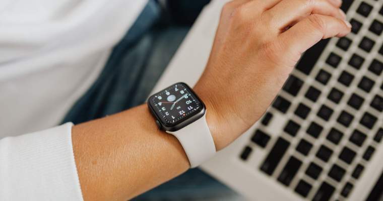 Apple Watch cu ecran rotund și variantă fără, zvonuri șocante