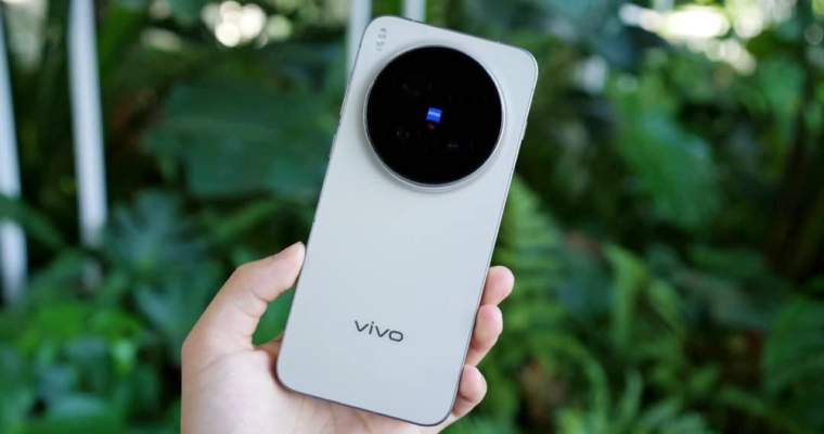 Vivo X500, cel mai bun telefon ratat de România