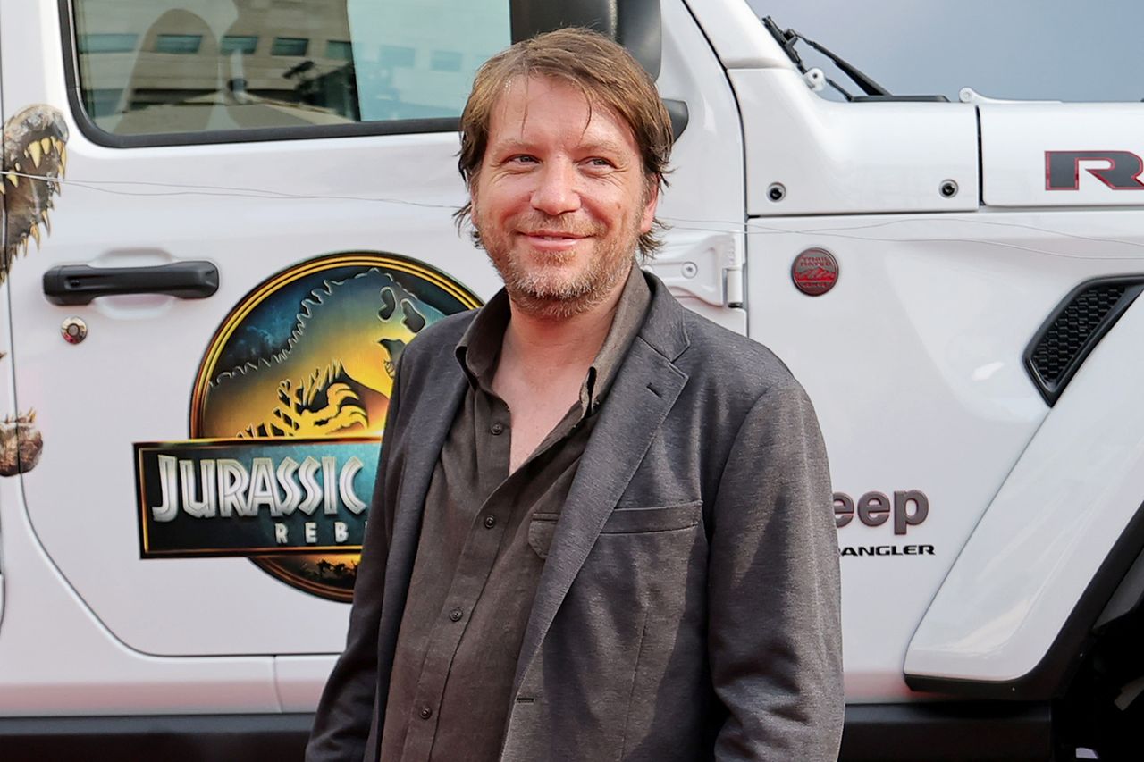 Jurassic World: Regizor Părăsește Filmul. Vedete Revin
