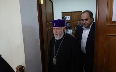 Șeful Bisericii Armene, judecat. Tensiuni cu Rusia, conflict cu guvernul