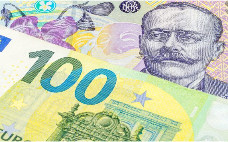 BNR: Leul-euro e stabil. Mugur Isărescu, despre euro și flexibilitate