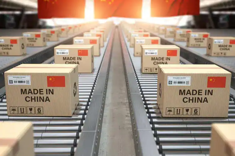 Taxa UE de 3 euro: Ce plătiți la coletul din China din 2026