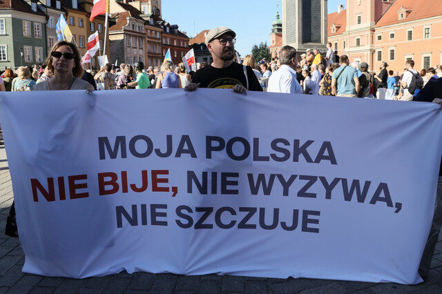 Polonia, în stradă: Proteste masive anti-violență față de ucraineni