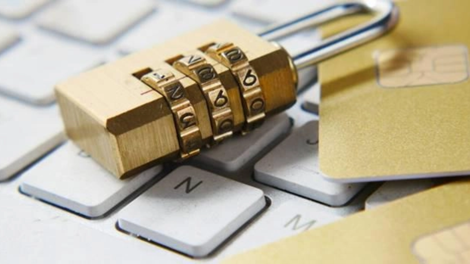 Amenzi GDPR de 330.000 euro lovesc firmele românești