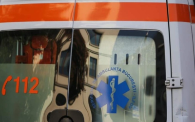 Adolescent bătut crunt pe malul apei, la spital