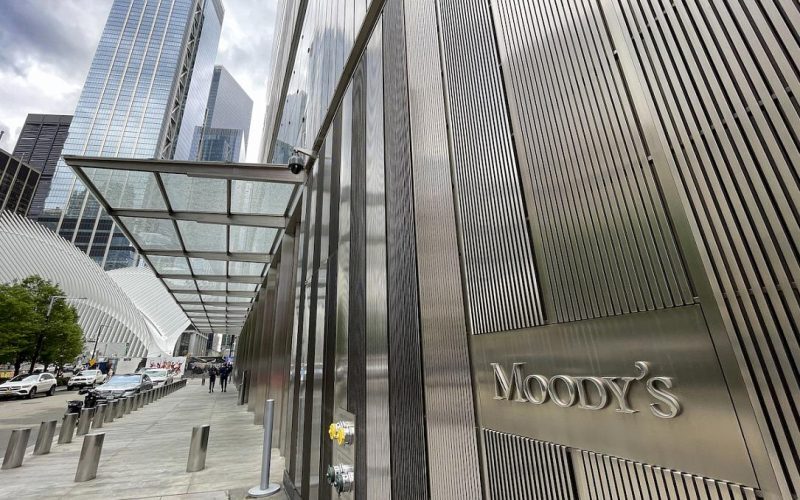 Moody’s menține ratingul României, dar avertizează asupra ritmului lent