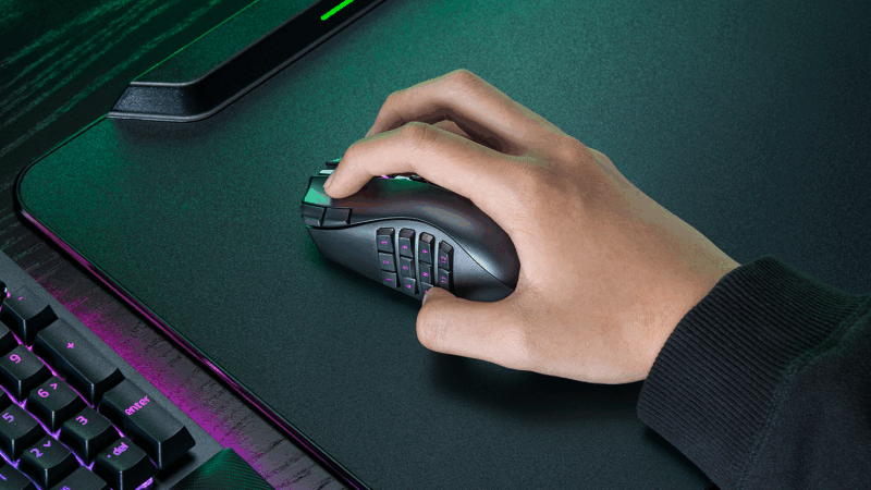 Razer Naga V3 Pro: Mouse-ul cu 23 butoane și 280h autonomie