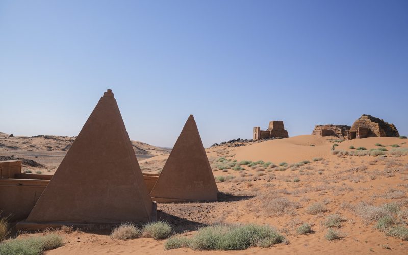 Meroe: Piramide unice, în pericol din cauza războiului din Sudan