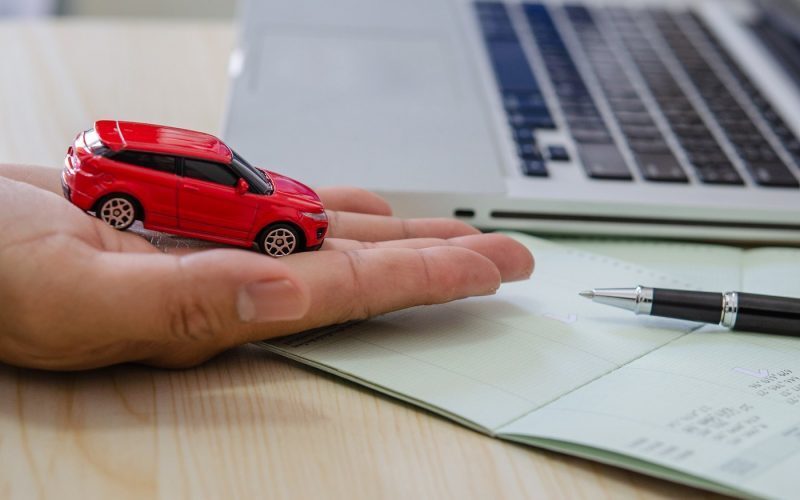RCA, SCUMPIRI MASIVE: Șoferii plătesc cu peste 50% mai mult