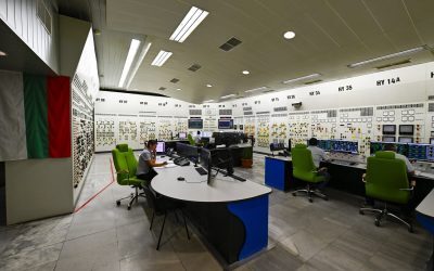 Bulgaria exportă curent electric record, dar centralele nucleare tacă