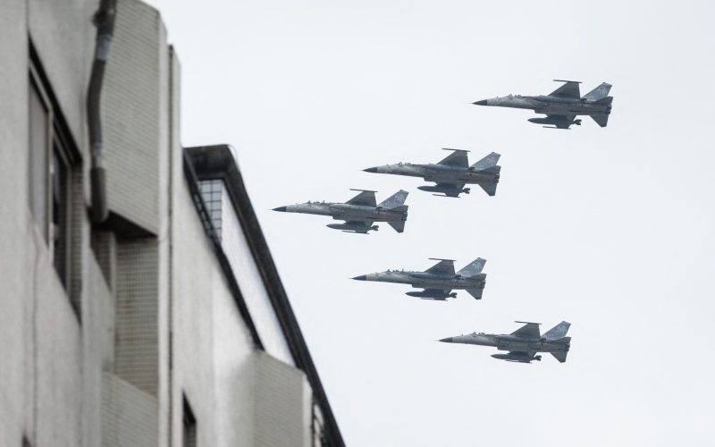 Taiwan, exercițiu militar anti-China. Internetul, la viteză redusă