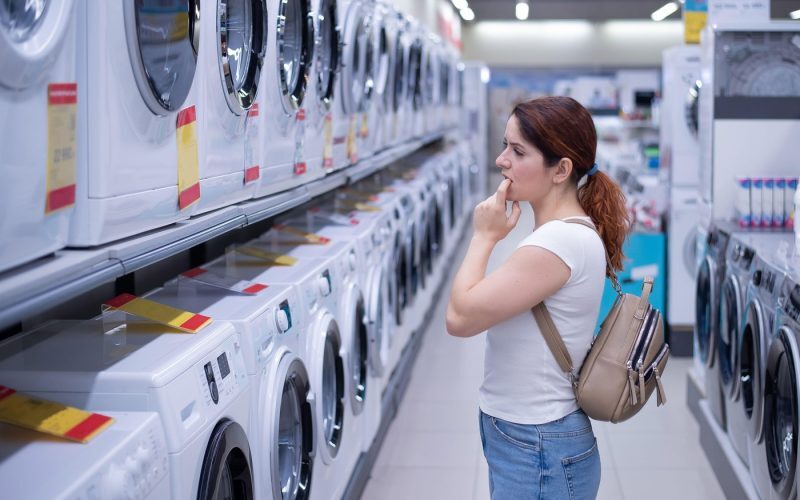 Electrocasnice la prețuri de vis: Când cumperi mașină de spălat