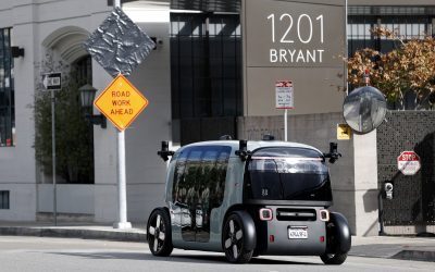 Amazon: Mașinile autonome, probleme mari în trafic, chemate în service