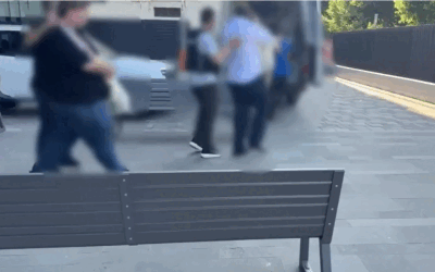 Șantaj și tâlhărie: Trei români, trimiși în judecată