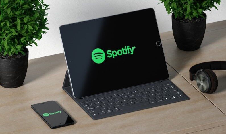 Spotify: Artiștii AI, marcați oficial pe platformă