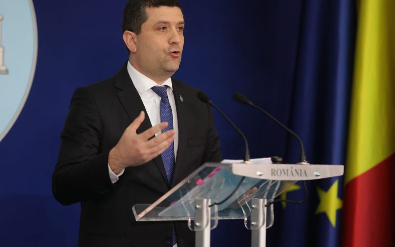 Miruță: Salvarea barjelor, cheia pentru Cernavodă