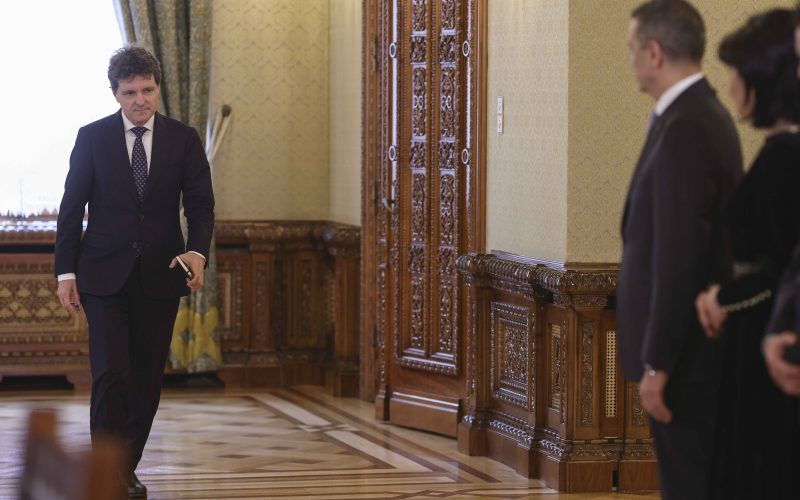 Nicușor Dan, negocieri cu partidele pentru premier