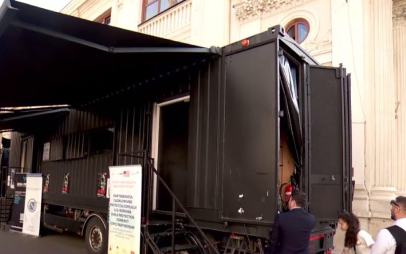București: Sex forțat în stil olandez, imagini șocante cu tinere răpite