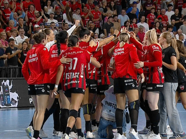 Gloria Bistrița, campioana României, în duel cu învingătoarea Champions League