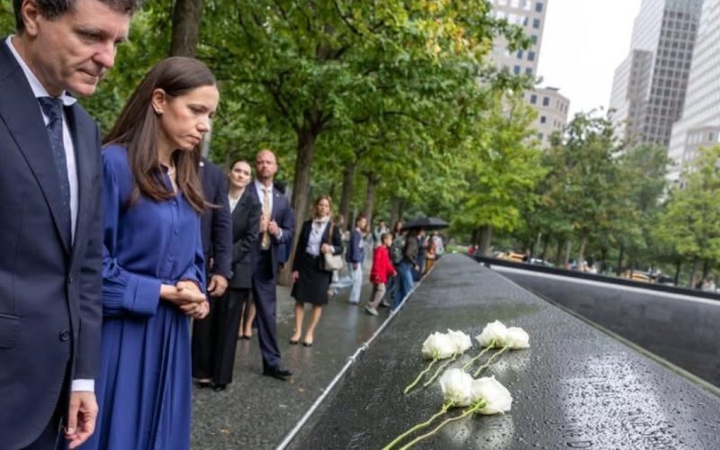 Nicuşor Dan, Mirabela Grădinaru, omagiu la Memorialul 9/11