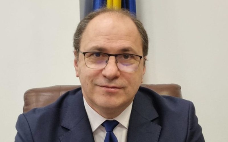 Școala unde învață fiul ministrului Educației încalcă legea: e supraaglomerată. Un expert în educație explică de ce contează numărul de elevi