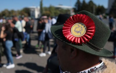 Fermierii furioși blochează Bucureștiul: „Ne-a ajuns cuțitul la os”
