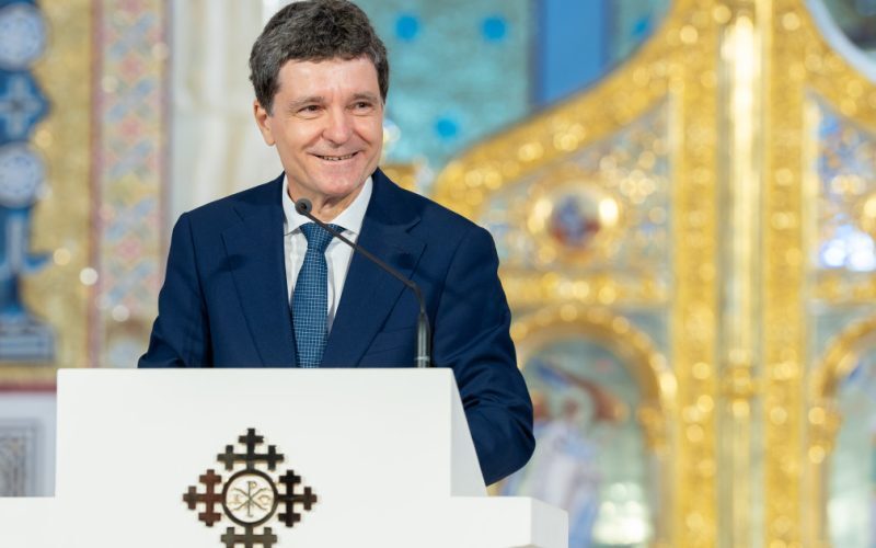 Șeful Istoriei Religiilor, despre Nicușor Dan: „Nu citește”