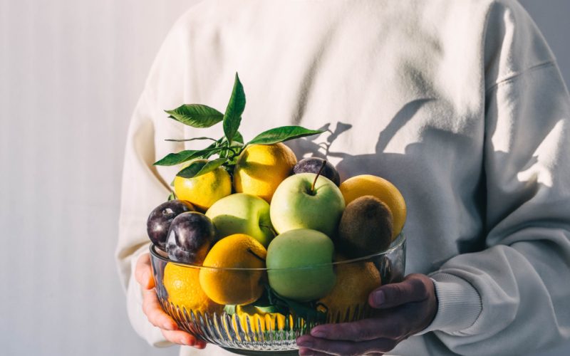 Fructul Toamnei: Fibre, Digestie și Recomandări Experți