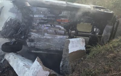 Suceava: Adolescenți morți în flăcări după un accident rutier cu o mașină furată