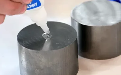 Super Glue: Secretul lipirii incredibile, dezvăluit sâmbătă