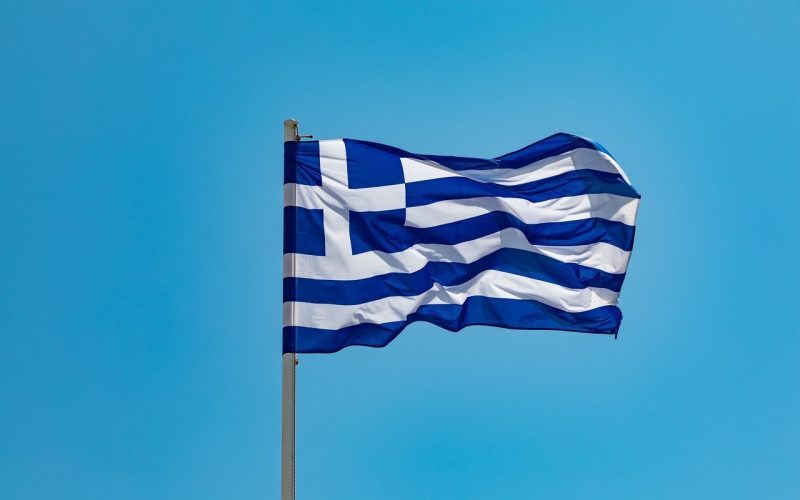 Grecia: Salarii, pensii crescute și impozite reduse