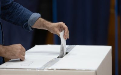 Suedia: Stânga-centru, victorie la limită după voturi
