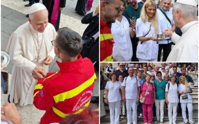 Oradea: Medici români l-au întâlnit pe Papa Leon al XIV-lea