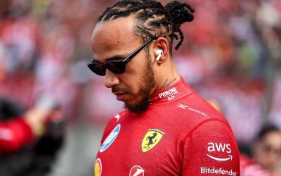 Hamilton: Reguli clare la Ferrari, eu conduc curat