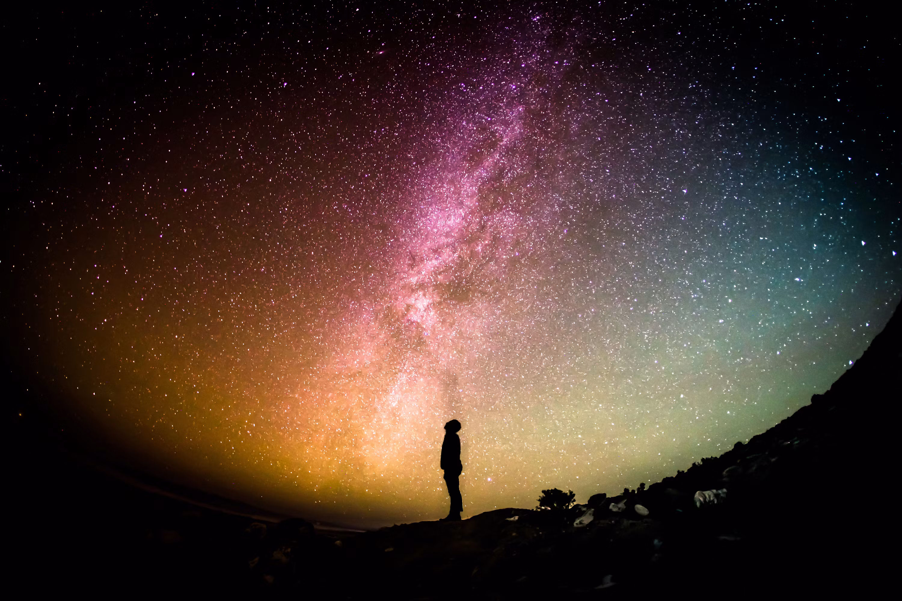 Doar 5% din Univers e normal. Ești și tu pe listă?